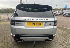Land Rover Range Rover Sport SDV6 HSE DYNAMIC 10