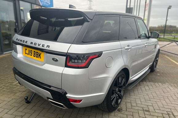 Land Rover Range Rover Sport SDV6 HSE DYNAMIC 9