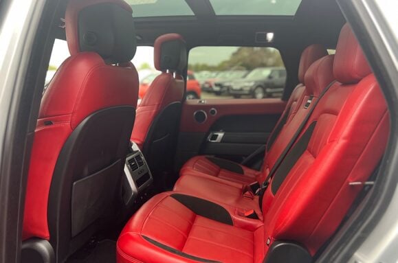 Land Rover Range Rover Sport SDV6 HSE DYNAMIC 44