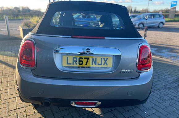 Mini Convertible COOPER AUTO HUGE SPEC 9