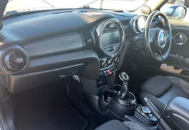 Mini Convertible COOPER AUTO HUGE SPEC 32