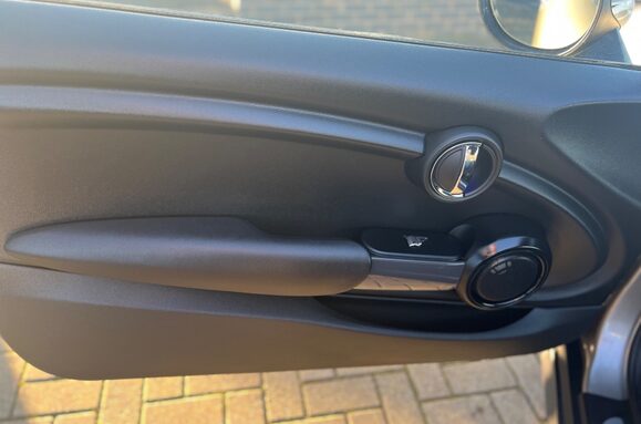 Mini Convertible COOPER AUTO HUGE SPEC 34