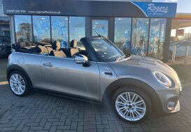 Mini Convertible COOPER AUTO HUGE SPEC 17