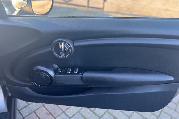 Mini Convertible COOPER AUTO HUGE SPEC 25