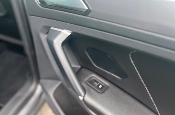 Volkswagen Tiguan R LINE 2.0 TDI BMT 4MOTION DSG AUTO 36