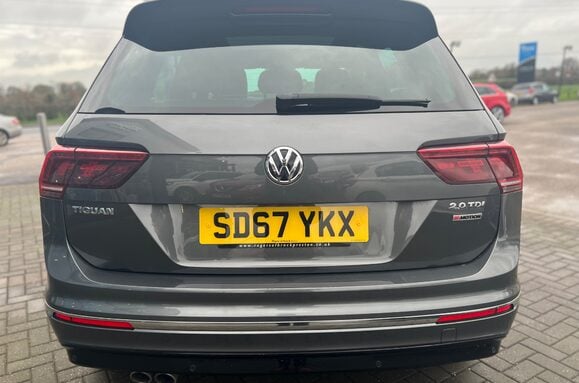 Volkswagen Tiguan R LINE 2.0 TDI BMT 4MOTION DSG AUTO 15
