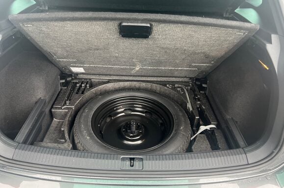 Volkswagen Tiguan R LINE 2.0 TDI BMT 4MOTION DSG AUTO 52