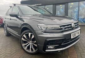 Volkswagen Tiguan R LINE 2.0 TDI BMT 4MOTION DSG AUTO 4