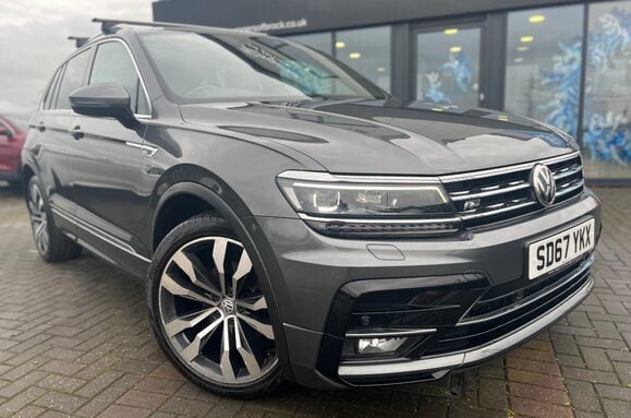 Volkswagen Tiguan R LINE 2.0 TDI BMT 4MOTION DSG AUTO 4