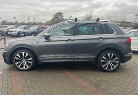 Volkswagen Tiguan R LINE 2.0 TDI BMT 4MOTION DSG AUTO 17