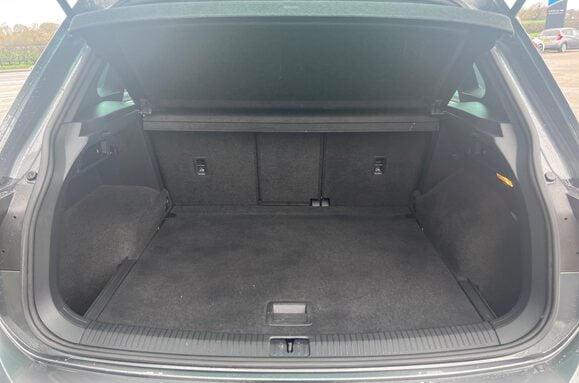 Volkswagen Tiguan R LINE 2.0 TDI BMT 4MOTION DSG AUTO 51
