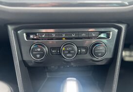 Volkswagen Tiguan R LINE 2.0 TDI BMT 4MOTION DSG AUTO 49