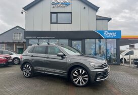 Volkswagen Tiguan R LINE 2.0 TDI BMT 4MOTION DSG AUTO 2