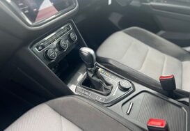 Volkswagen Tiguan R LINE 2.0 TDI BMT 4MOTION DSG AUTO 39