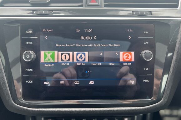 Volkswagen Tiguan R LINE 2.0 TDI BMT 4MOTION DSG AUTO 50