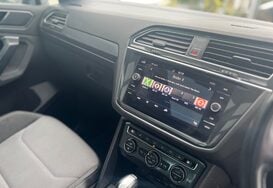 Volkswagen Tiguan R LINE 2.0 TDI BMT 4MOTION DSG AUTO 27