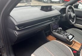 Mazda MX-30 EXCLUSIVE-LINE 36