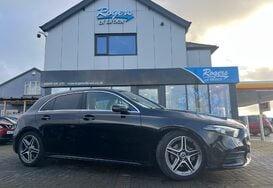 Mercedes-Benz A Class A 180 D AMG LINE EXECUTIVE AUTO 2