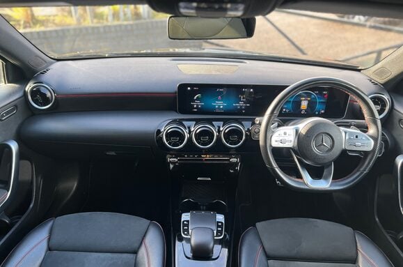 Mercedes-Benz A Class A 180 D AMG LINE EXECUTIVE AUTO 40