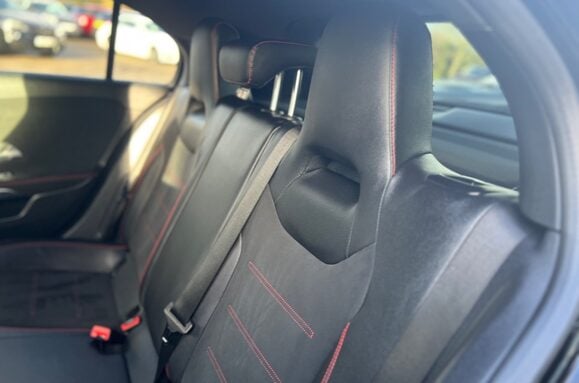 Mercedes-Benz A Class A 180 D AMG LINE EXECUTIVE AUTO 36