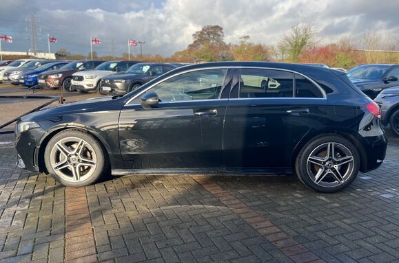 Mercedes-Benz A Class A 180 D AMG LINE EXECUTIVE AUTO 14