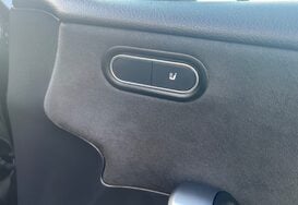 Mercedes-Benz A Class A 180 D AMG LINE EXECUTIVE AUTO 23