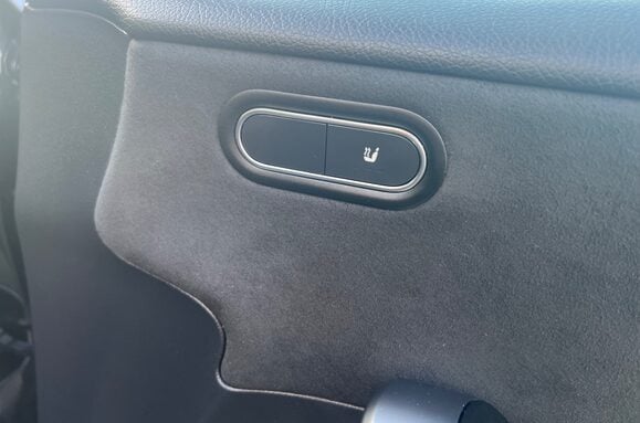 Mercedes-Benz A Class A 180 D AMG LINE EXECUTIVE AUTO 23