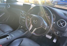 Mercedes-Benz A Class A220 CDI AMG EXCLUSIVE SPORT AUTO 17