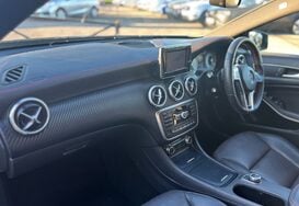 Mercedes-Benz A Class A220 CDI AMG EXCLUSIVE SPORT AUTO 27