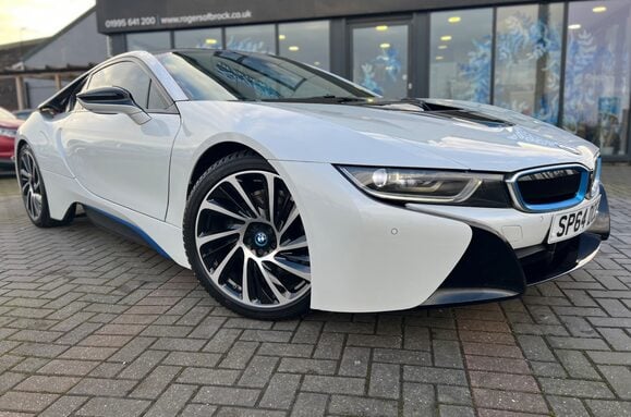 BMW I8 BMW i8 1.5 7.1kWh Auto 4WD Euro 6 Petrol Hybrid 4