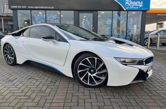BMW I8 BMW i8 1.5 7.1kWh Auto 4WD Euro 6 Petrol Hybrid 1