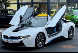 BMW I8 BMW i8 1.5 7.1kWh Auto 4WD Euro 6 Petrol Hybrid 1