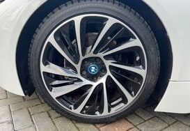 BMW I8 BMW i8 1.5 7.1kWh Auto 4WD Euro 6 Petrol Hybrid 25