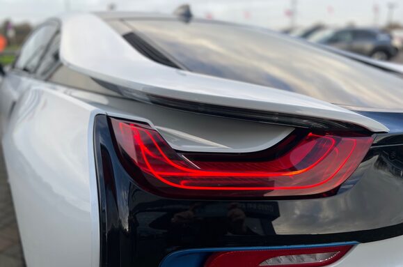 BMW I8 BMW i8 1.5 7.1kWh Auto 4WD Euro 6 Petrol Hybrid 20