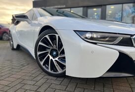 BMW I8 BMW i8 1.5 7.1kWh Auto 4WD Euro 6 Petrol Hybrid 10