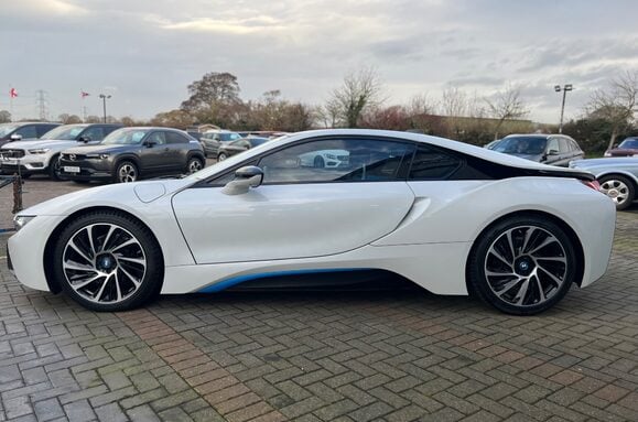 BMW I8 BMW i8 1.5 7.1kWh Auto 4WD Euro 6 Petrol Hybrid 22