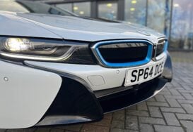 BMW I8 BMW i8 1.5 7.1kWh Auto 4WD Euro 6 Petrol Hybrid 5