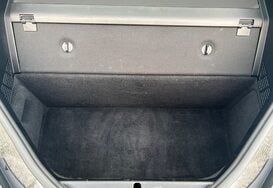 BMW I8 BMW i8 1.5 7.1kWh Auto 4WD Euro 6 Petrol Hybrid 48