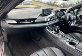 BMW I8 BMW i8 1.5 7.1kWh Auto 4WD Euro 6 Petrol Hybrid 39
