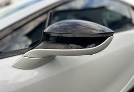 BMW I8 BMW i8 1.5 7.1kWh Auto 4WD Euro 6 Petrol Hybrid 26