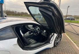 BMW I8 BMW i8 1.5 7.1kWh Auto 4WD Euro 6 Petrol Hybrid 30