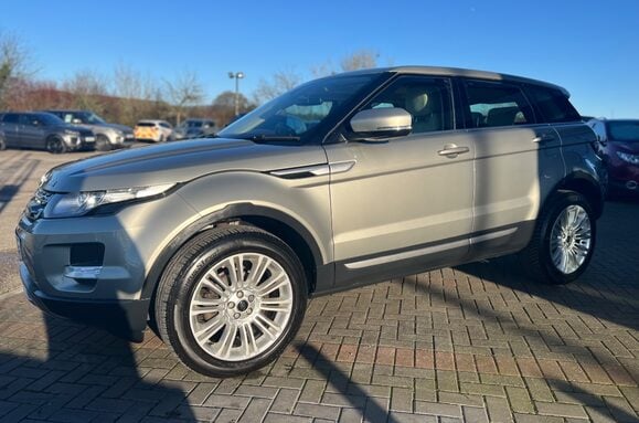 Land Rover Range Rover Evoque 2.2 SD4 PRESTIGE AUTO 16