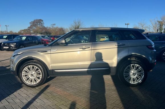 Land Rover Range Rover Evoque 2.2 SD4 PRESTIGE AUTO 12