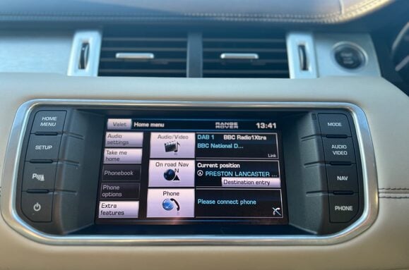 Land Rover Range Rover Evoque 2.2 SD4 PRESTIGE AUTO 40