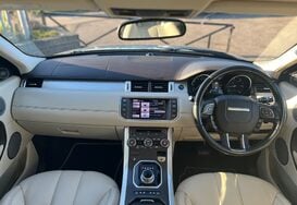 Land Rover Range Rover Evoque 2.2 SD4 PRESTIGE AUTO 42