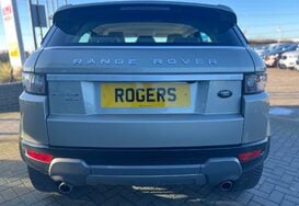 Land Rover Range Rover Evoque 2.2 SD4 PRESTIGE AUTO 9