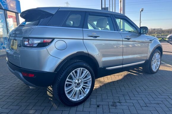 Land Rover Range Rover Evoque 2.2 SD4 PRESTIGE AUTO 11