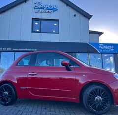 Fiat 500 1.2 LOUNGE GLASS SUNROOF 1
