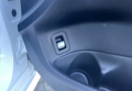 Mercedes-Benz C Class C220 D AMG LINE AUTO 28