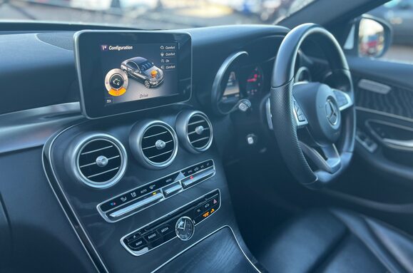 Mercedes-Benz C Class C220 D AMG LINE AUTO 33